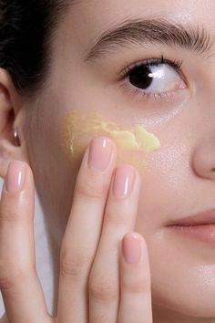 Best herbal skincare products to stay fresh in summer